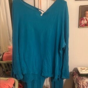 Victoria's Secret Teal Top and bottom pajama set